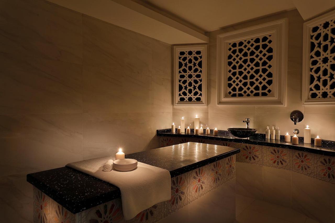 ホテル voco アル コバール アル・コバール エクステリア 写真 The Royal Spa at The Royal Mirage