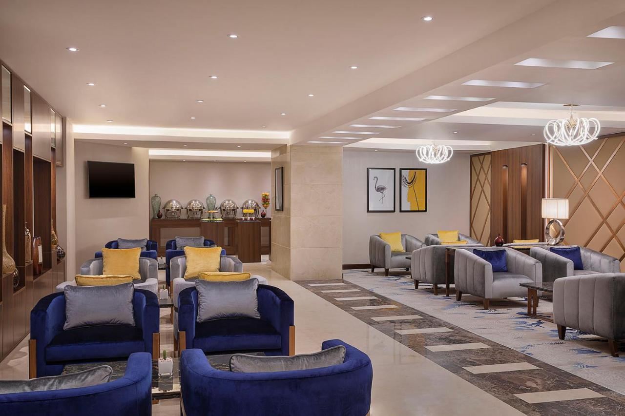 ホテル voco アル コバール アル・コバール エクステリア 写真 The lounge at the airport